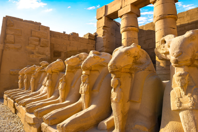 Budget Luxor day tours to East Bank Visit Karnak and luxor Temples